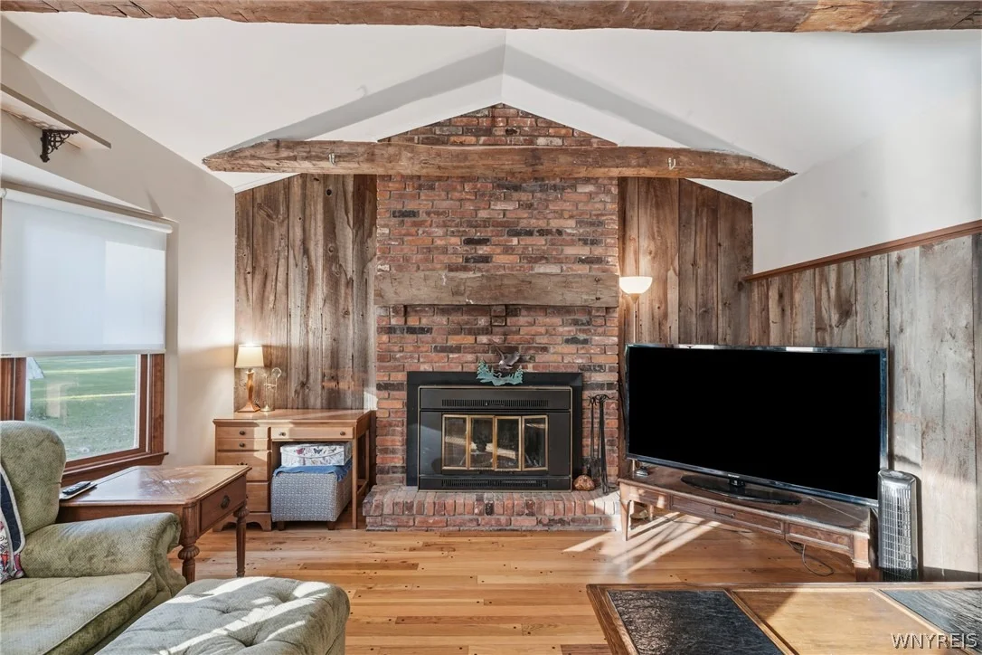 Photo of 6876 Creekview Drive