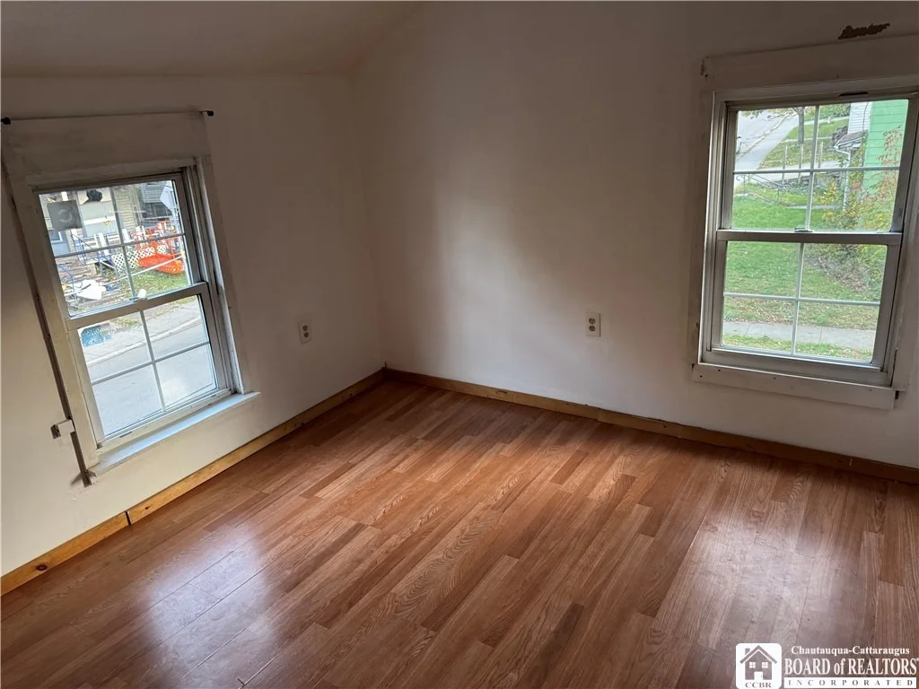 Photo of 230 Forest Avenue