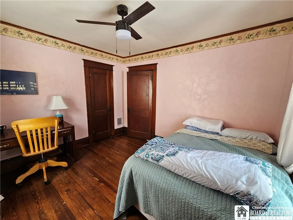 Photo of 114 S 17th Street