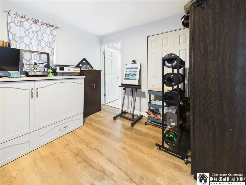 Photo of 212 N 6th Street