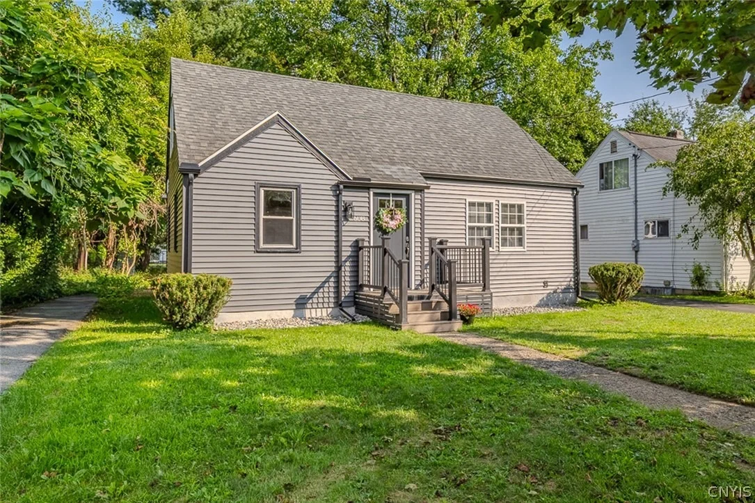 Photo of 608 Grant Place