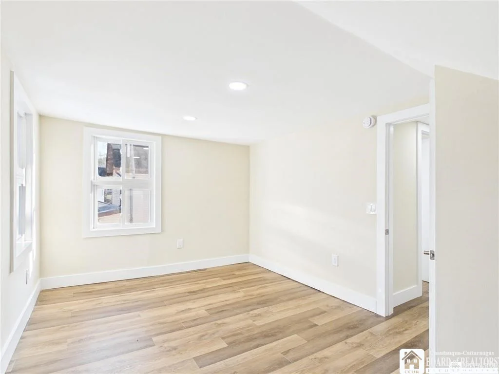 Photo of 129 S 11th Street