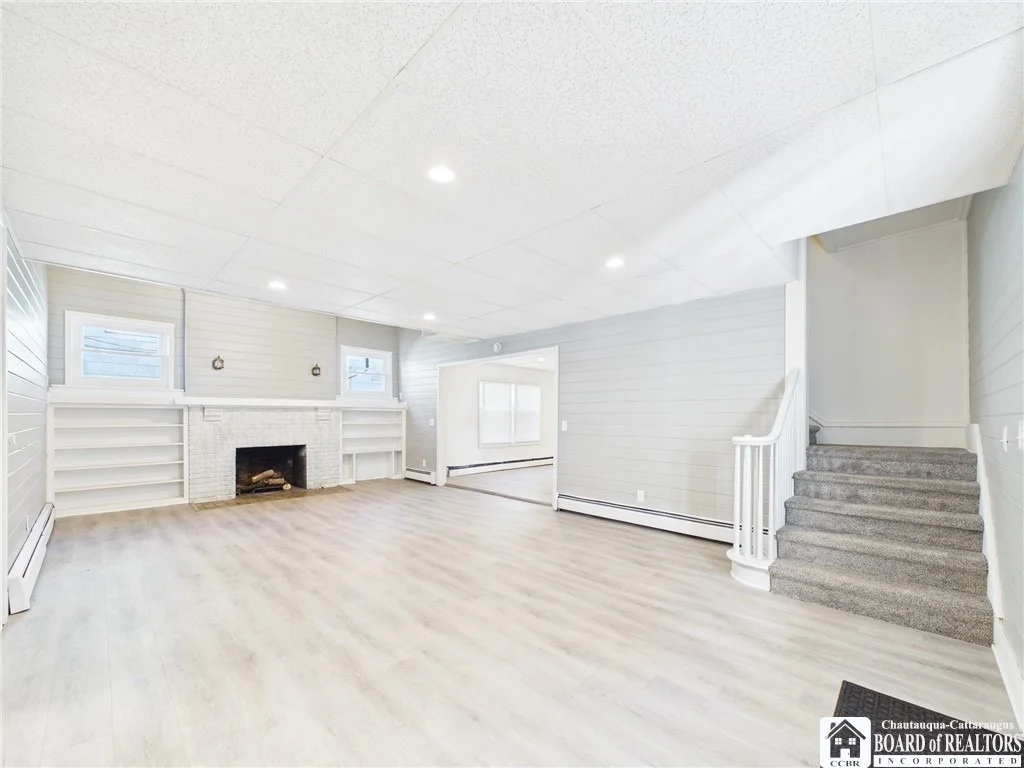 Photo of 330 Laurel Avenue