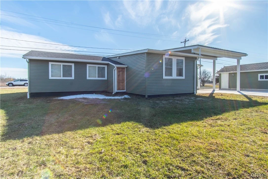 Photo of 17079 May Irwin Road