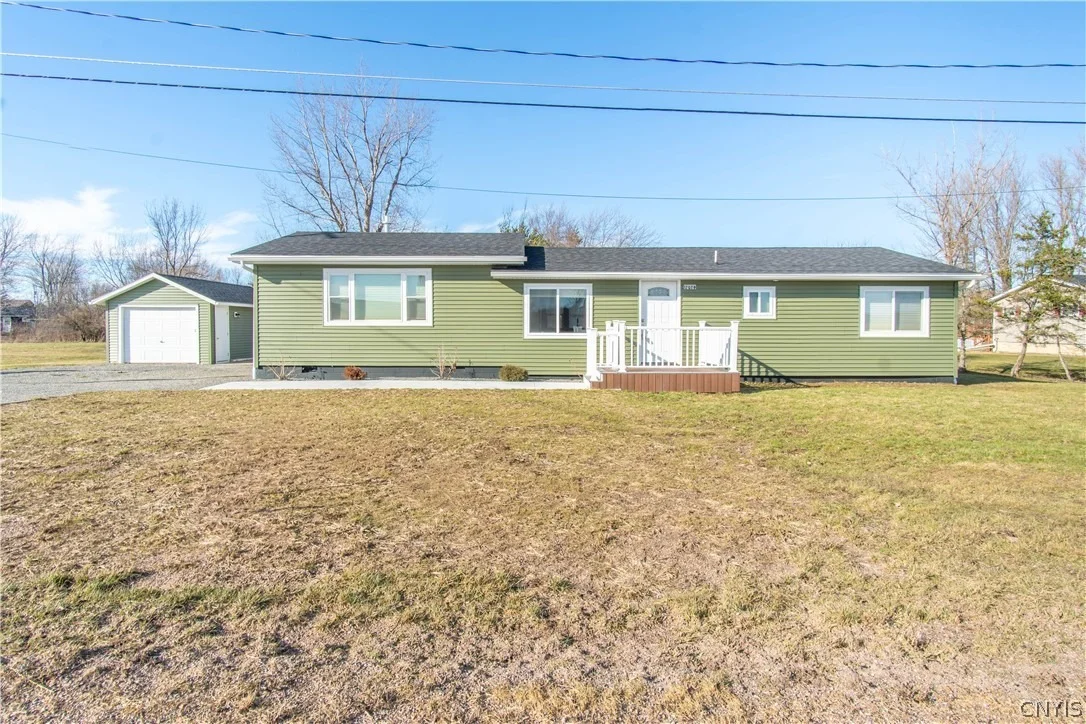 Photo of 17079 May Irwin Road