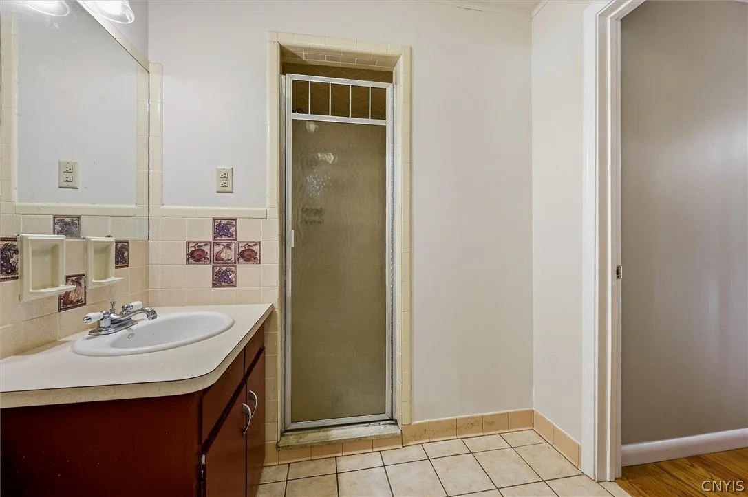 Photo of 4361 Shea Road
