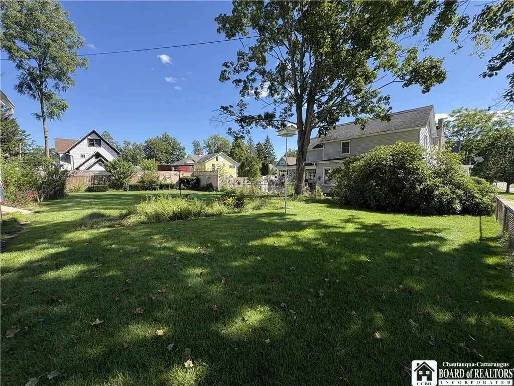 Photo of 131 S Clinton Street
