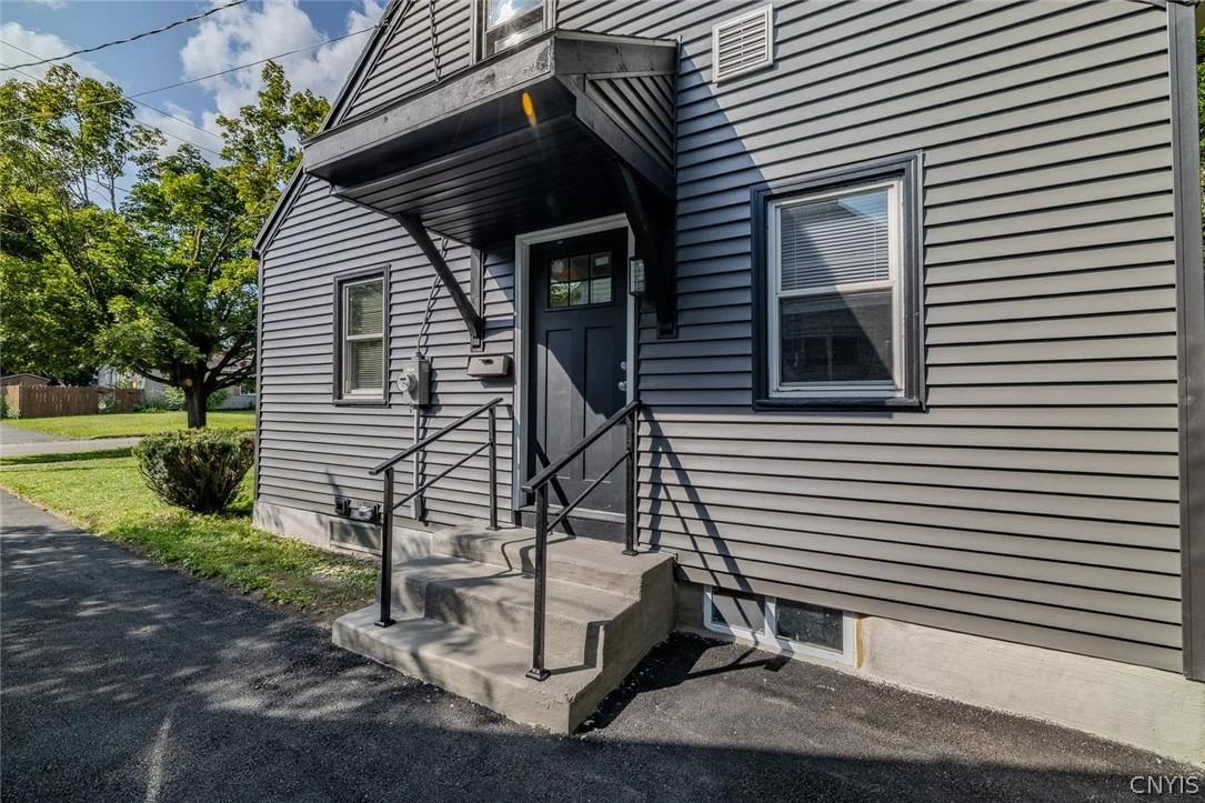 Photo of 608 Grant Place