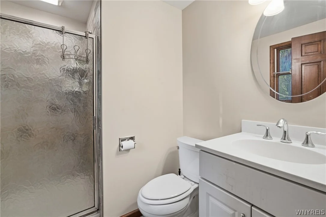 Photo of 6876 Creekview Drive