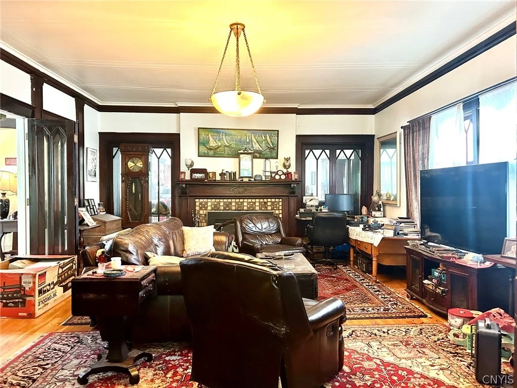 Photo of 707 Danforth Street