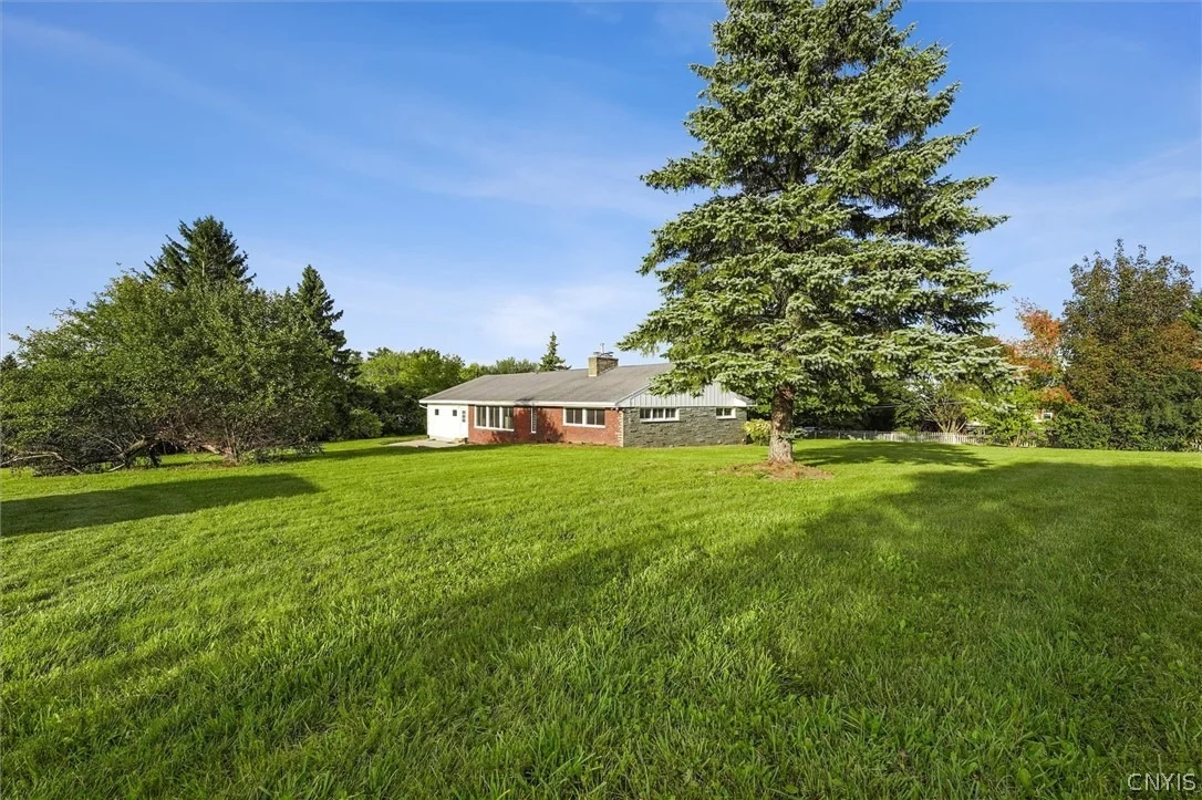 Photo of 4361 Shea Road