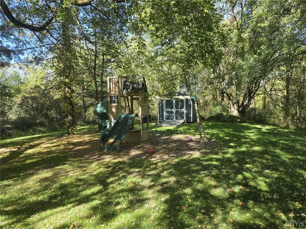 Photo of 3679 Brutus Road