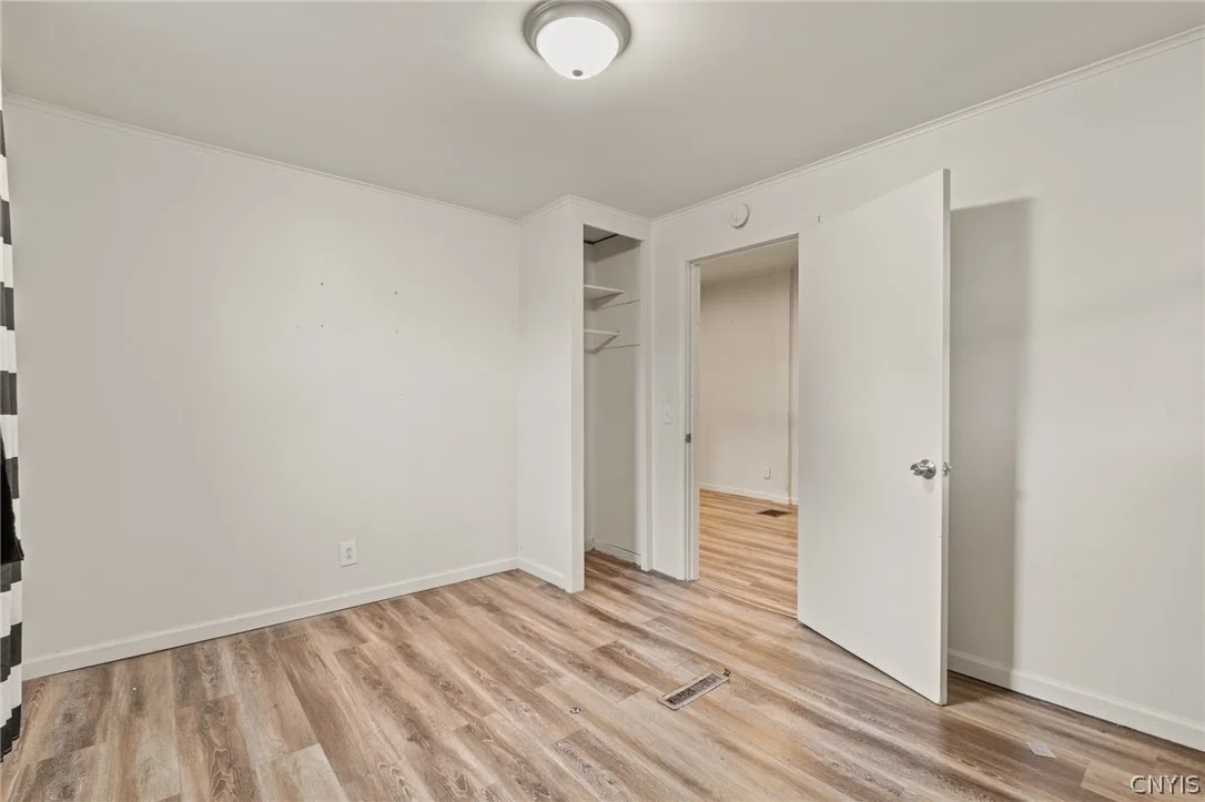 Photo of 1522 Valley Drive