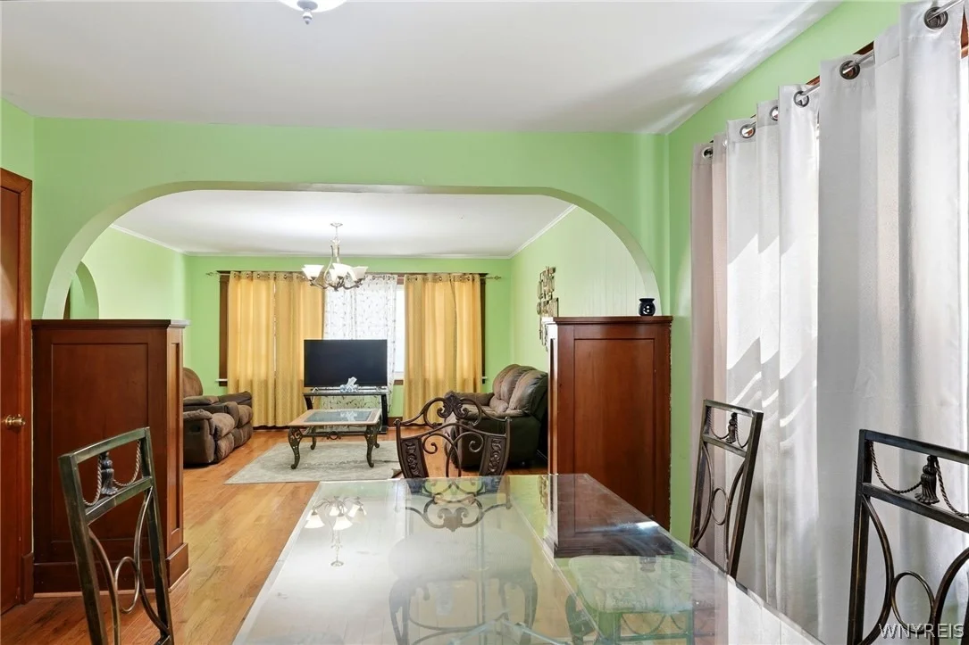 Photo of 434 Highgate Avenue