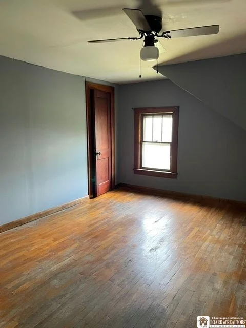 Photo of 57 Mapleshade Avenue
