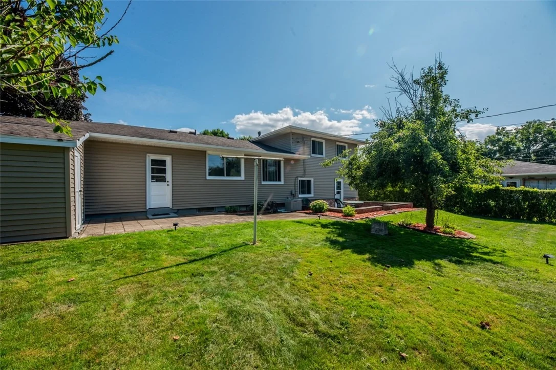 Photo of 585 Meadowbriar Road