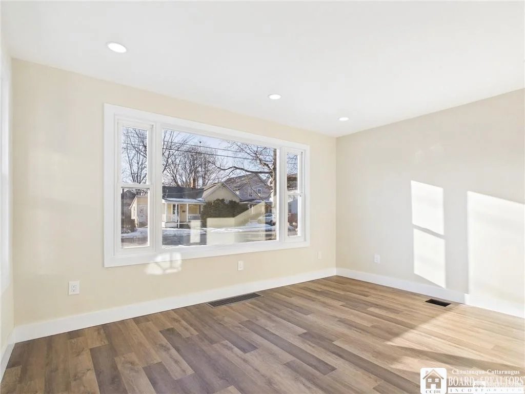 Photo of 129 S 11th Street