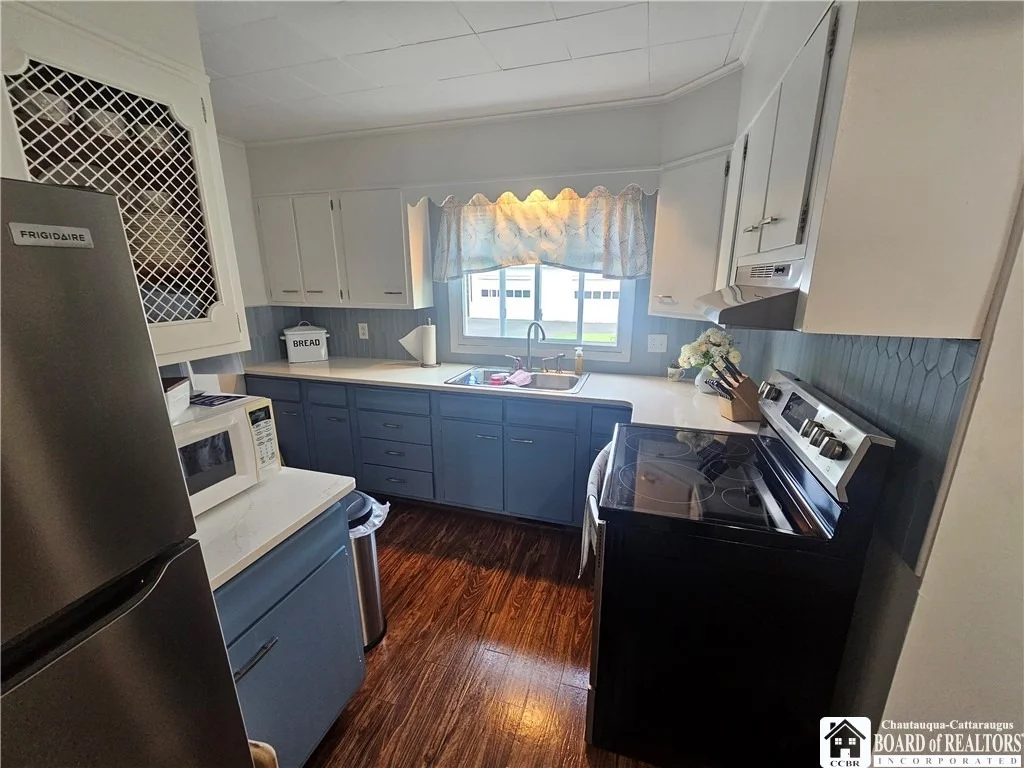 Photo of 115 N 10th Street