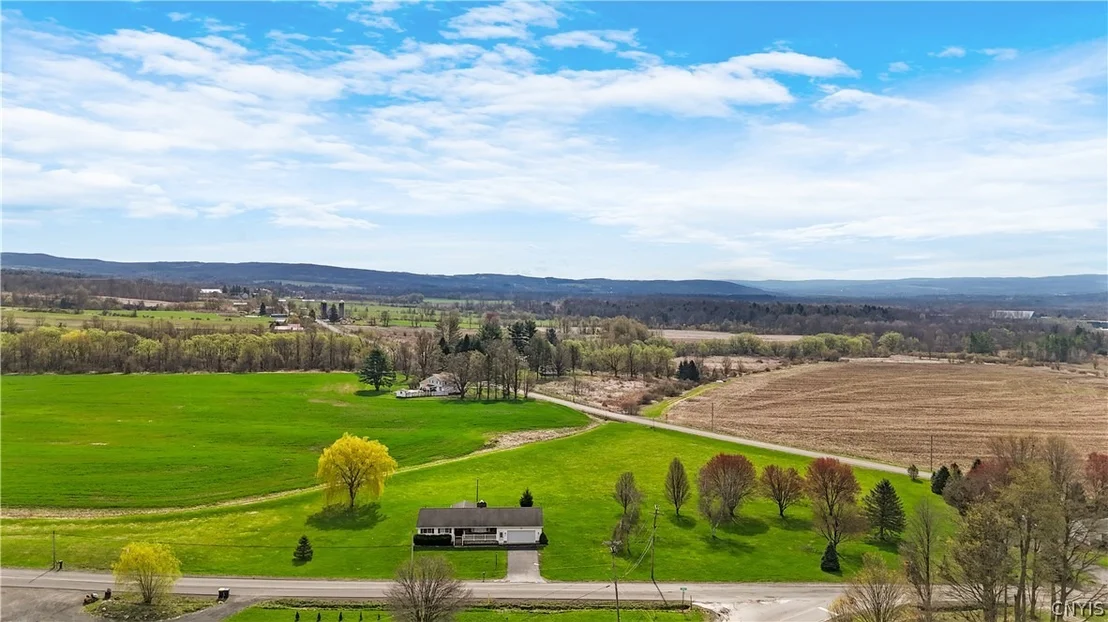 Photo of 282 Windfall Road