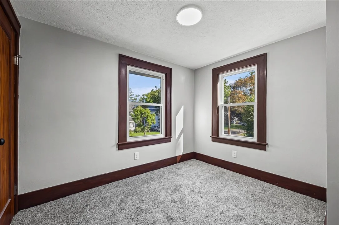 Photo of 264 Alpine Road