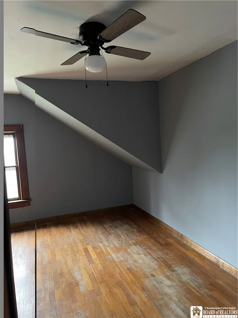 Photo of 57 Mapleshade Avenue