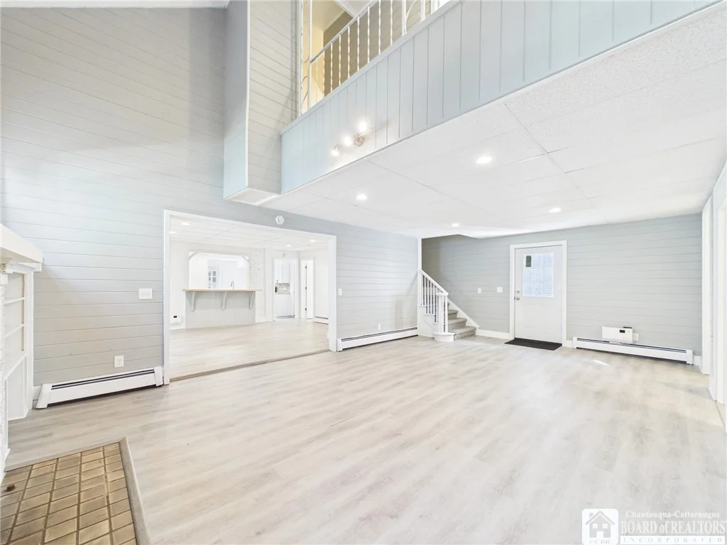 Photo of 330 Laurel Avenue