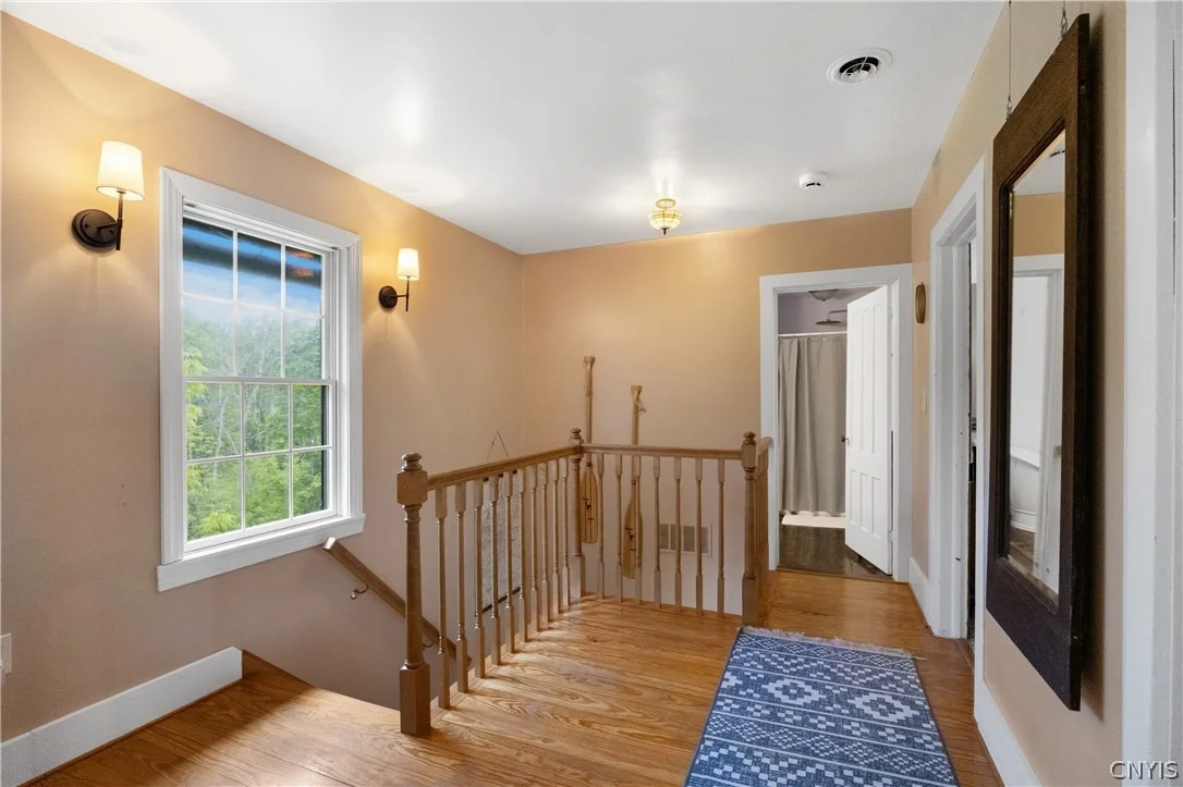 Photo of 891 River Road