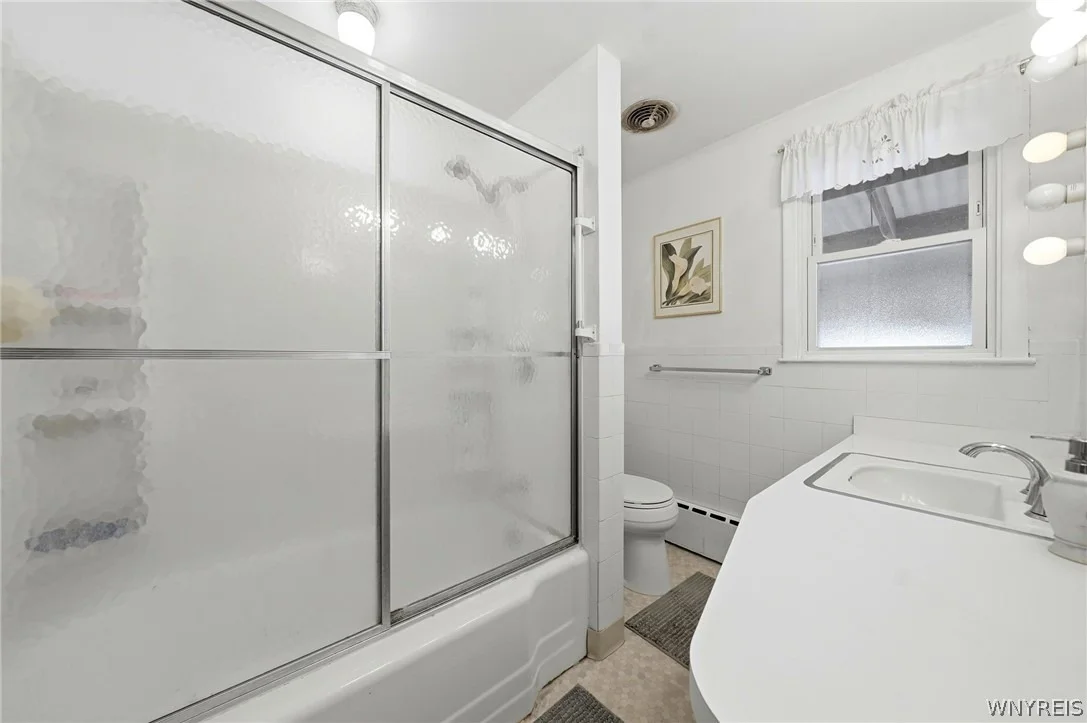 Photo of 87 Carmen Road