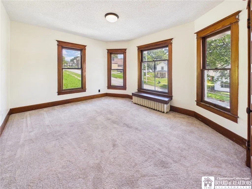 Photo of 119 N 4th Street
