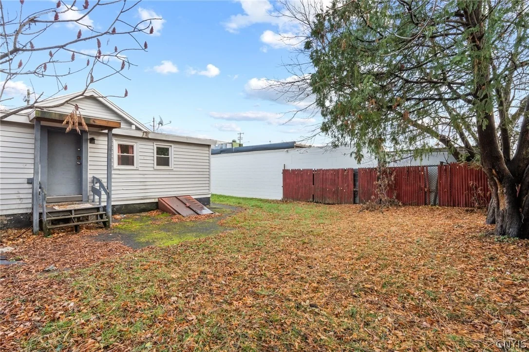 Photo of 1522 Valley Drive