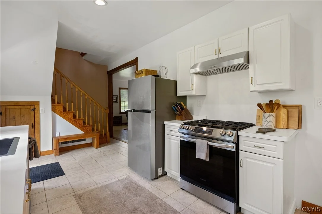 Photo of 891 River Road
