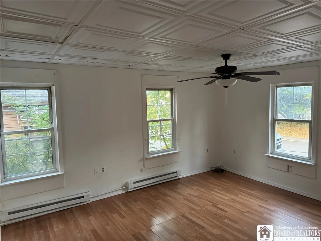Photo of 230 Forest Avenue