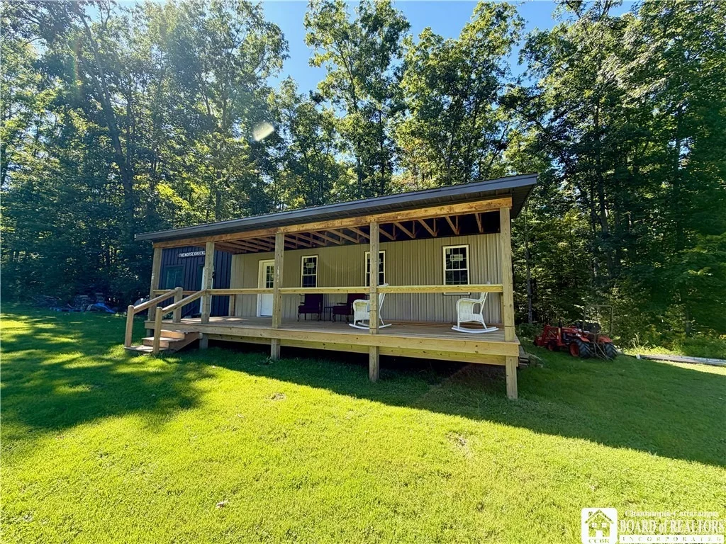 Photo of 6896 County Road 17
