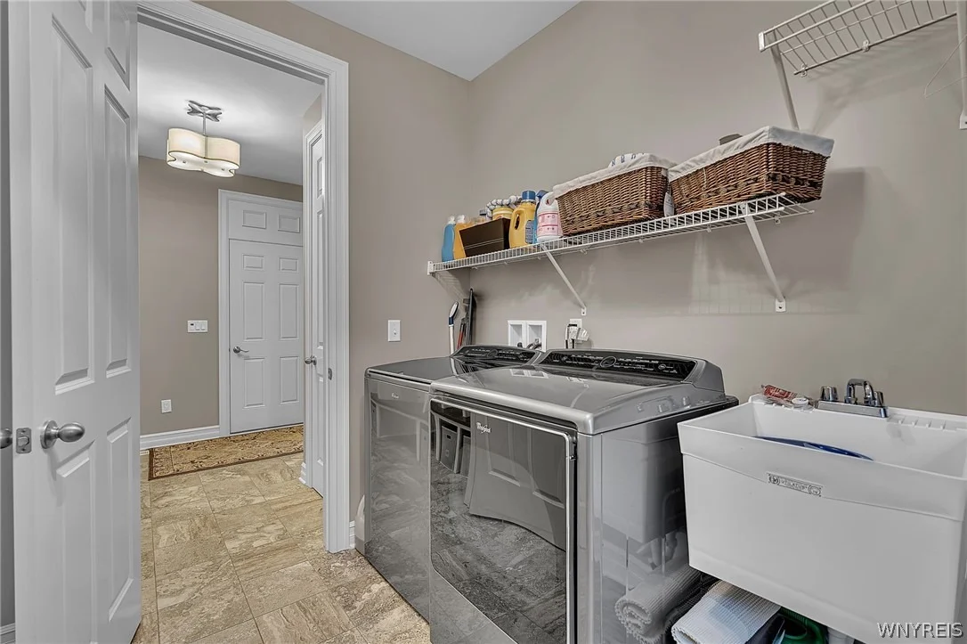 Photo of 5345 Glenview Drive