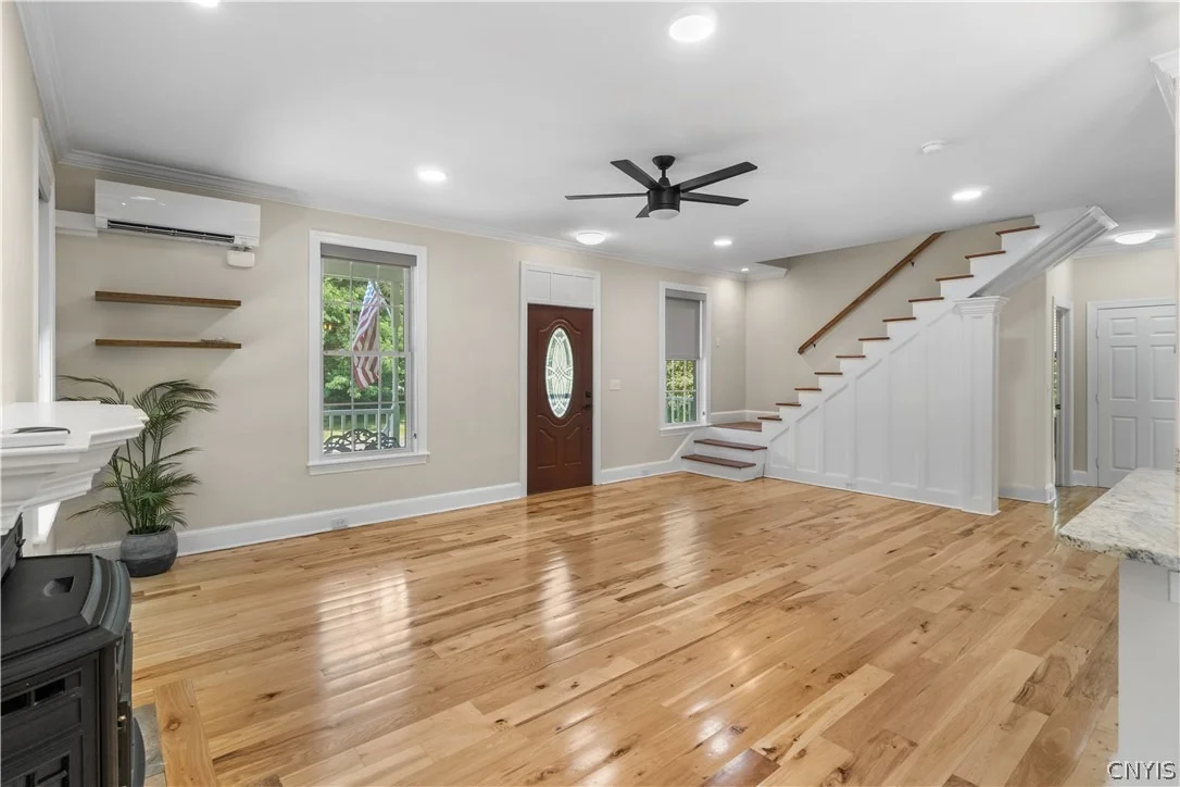 Photo of 25 Beaver Ln