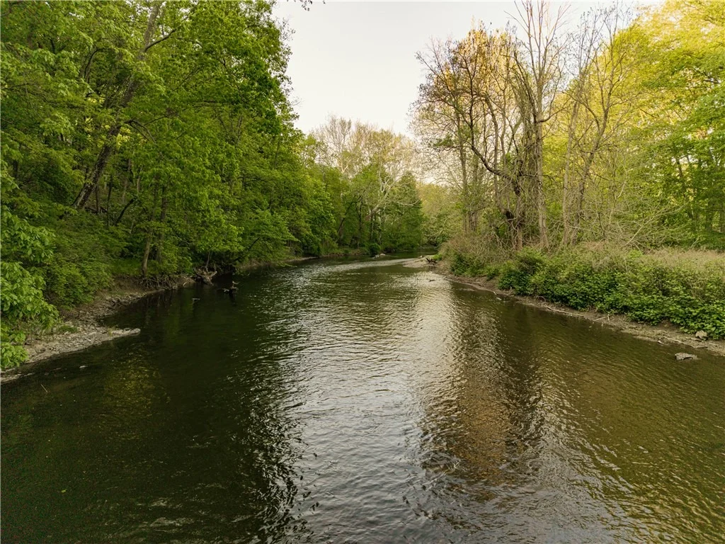 Photo of 122 Ridgeview Road