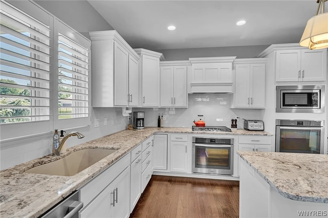Photo of 5345 Glenview Drive