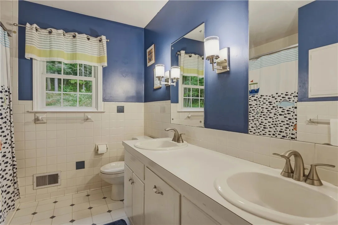 Photo of 2622 Powderhouse Road