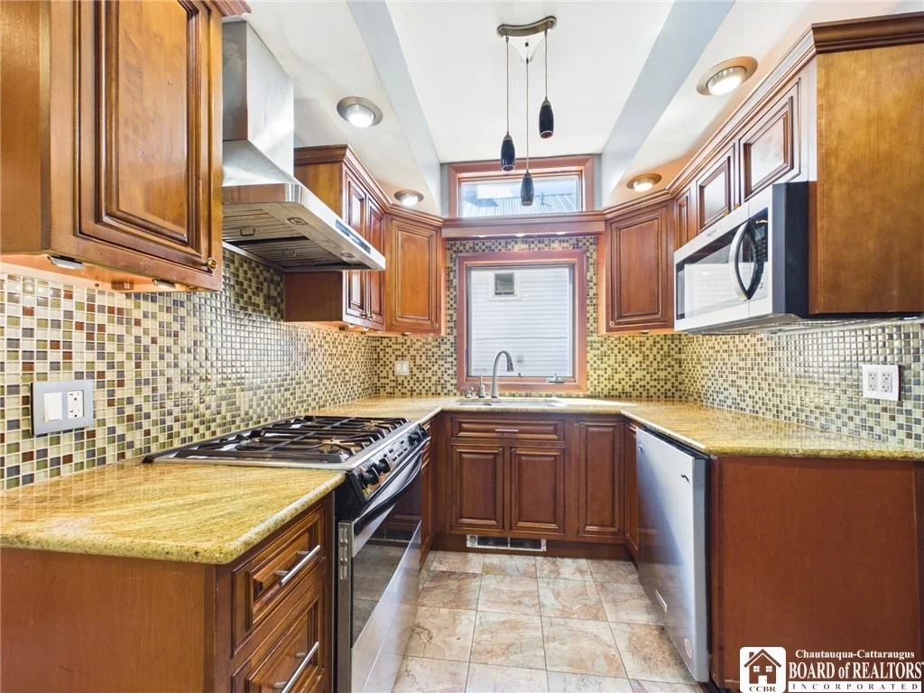 Photo of 119 N 4th Street