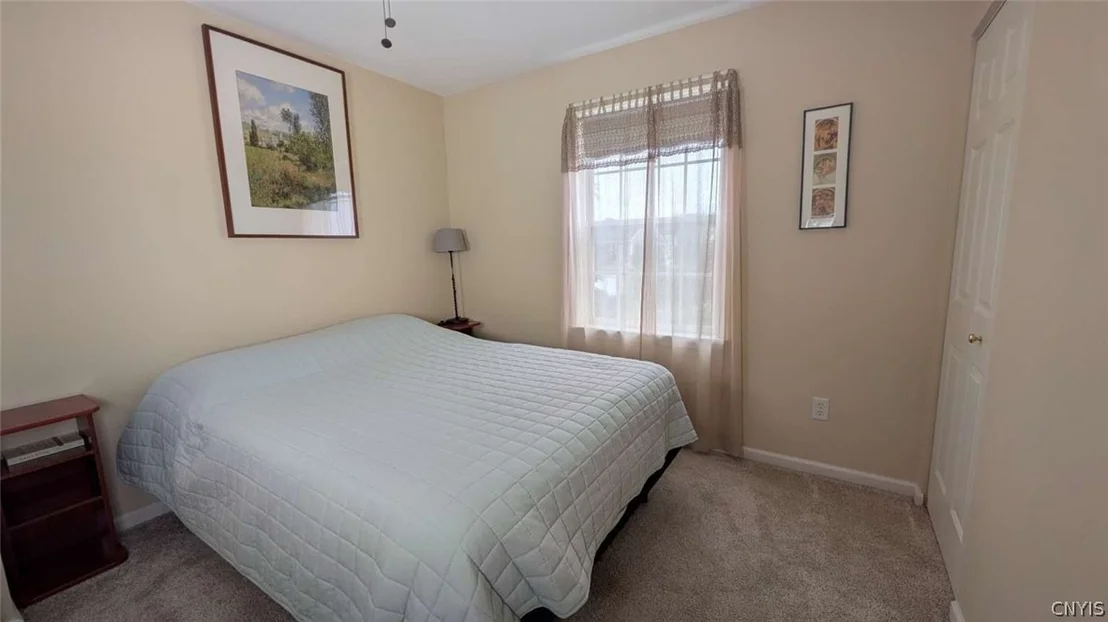 Photo of 5549 Cairns Trail