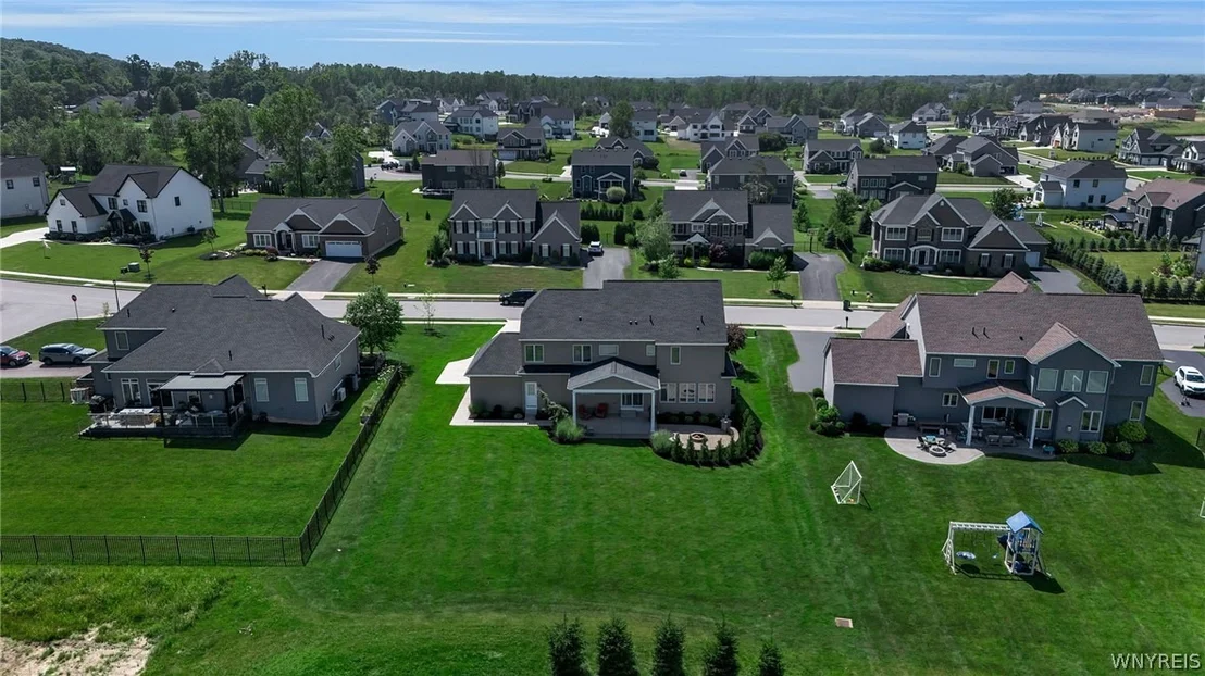 Photo of 5345 Glenview Drive