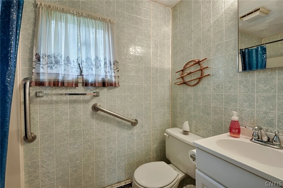 Photo of 255 Mitchell Road