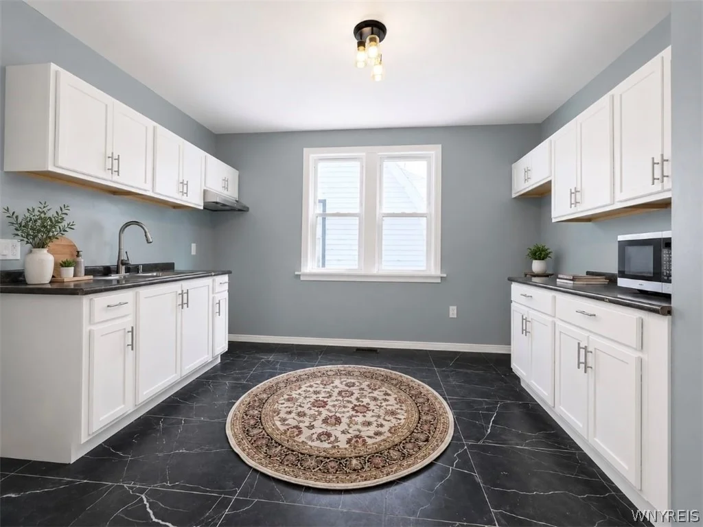 Photo of 31 Weber Avenue