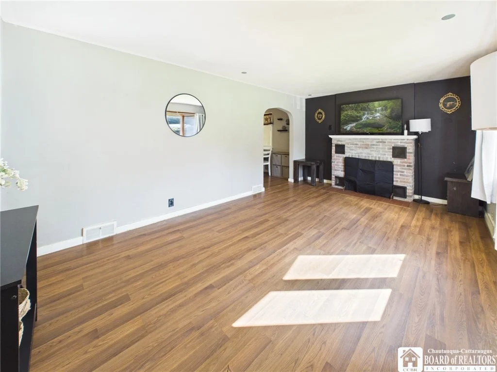 Photo of 1297 Kamery Road