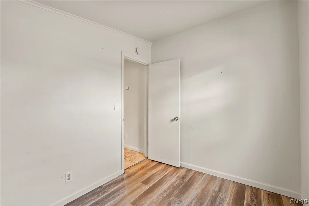 Photo of 1522 Valley Drive