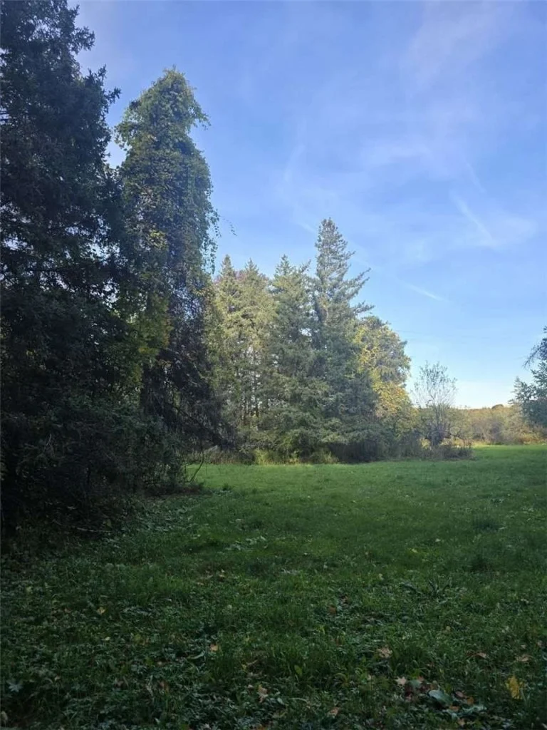 Photo of 218 Chestnut Ridge Road