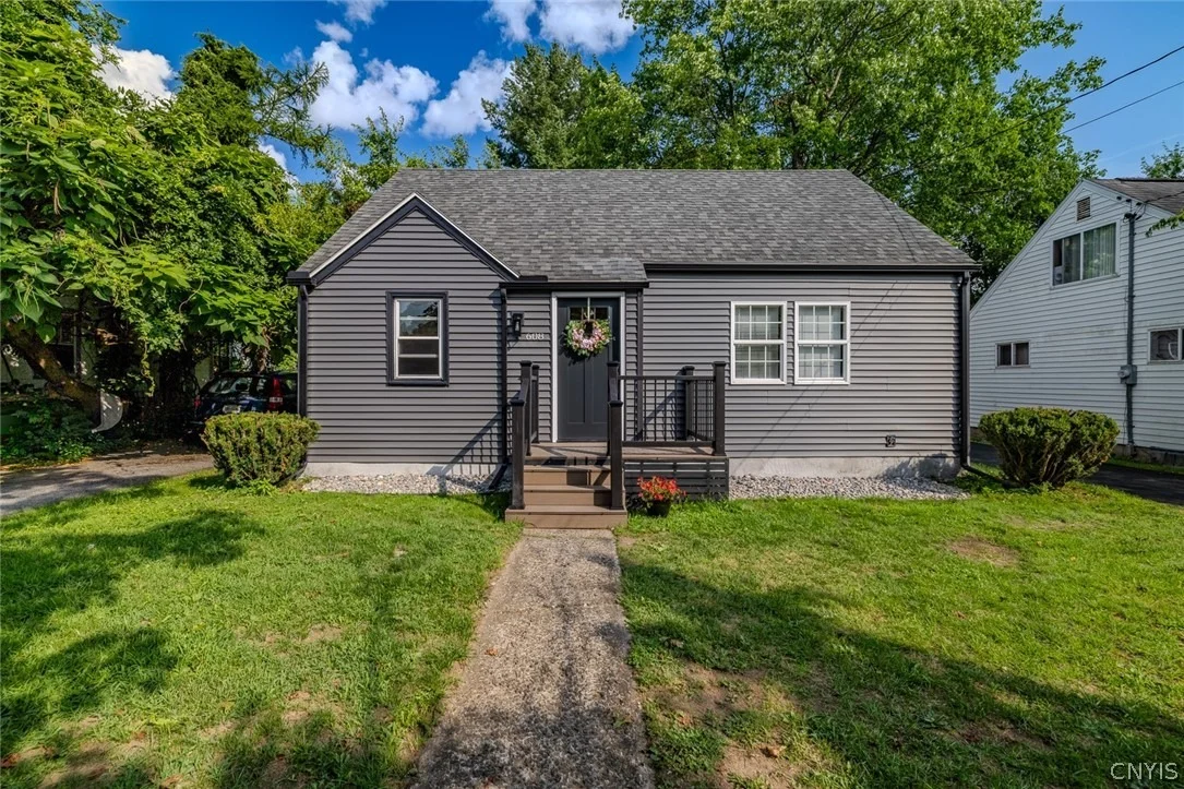 Photo of 608 Grant Place
