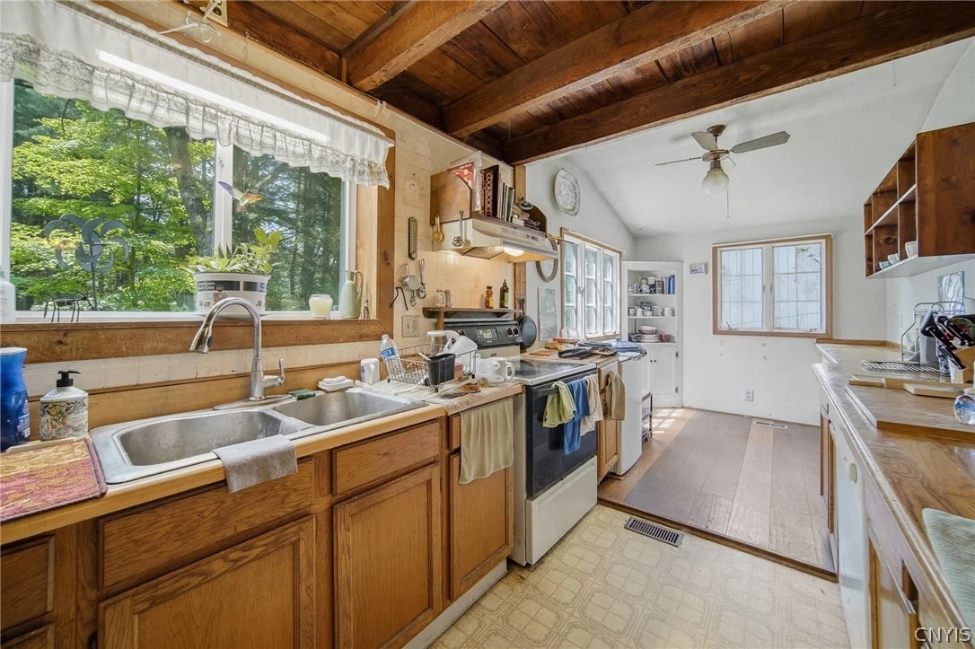 Photo of 83 Knapp Road