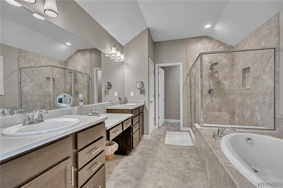 Photo of 5345 Glenview Drive
