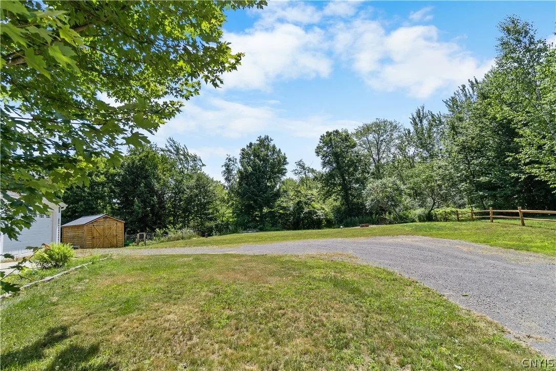 Photo of 25 Beaver Ln